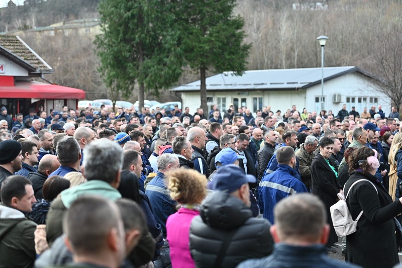 Protest u Ugljeviku: Radnici poručili da ne žele bogaćenje trećih lica na ležištu uglja Istok 2