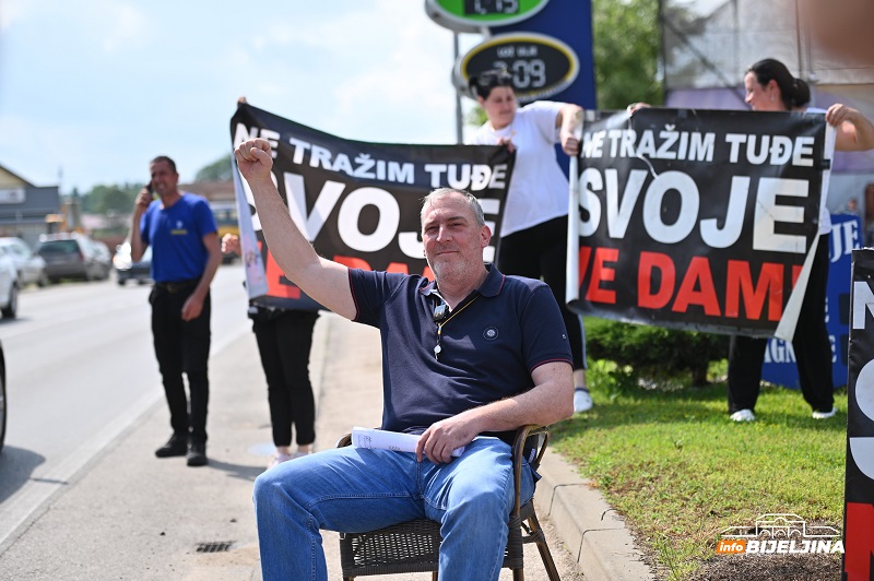 Gradonačelnika Bijeljine dočekalo neprijatno iznenađenje čim je krenuo na put u Banjaluku (VIDEO)
