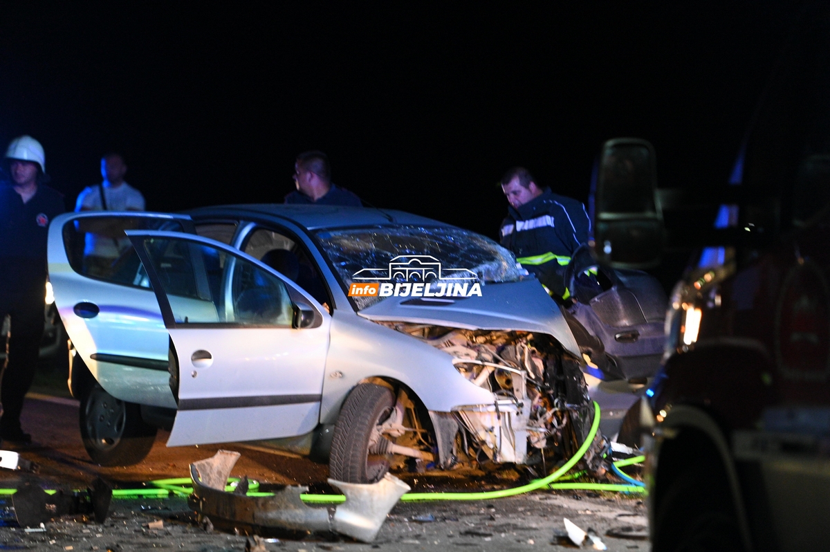 Teška nesreća u Bijeljini, POGINULE dvije osobe (FOTO)
