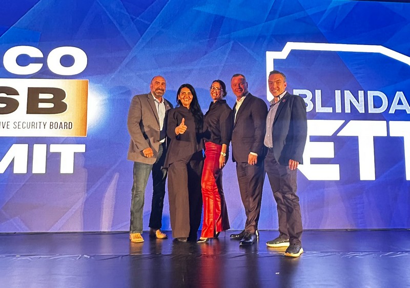 Bijeljinka Dijana Stevanović na prestižnom samitu u Meksiku: “Žene u obezbjeđenju — snaga u tišini, autoritet u stavu” (FOTO)