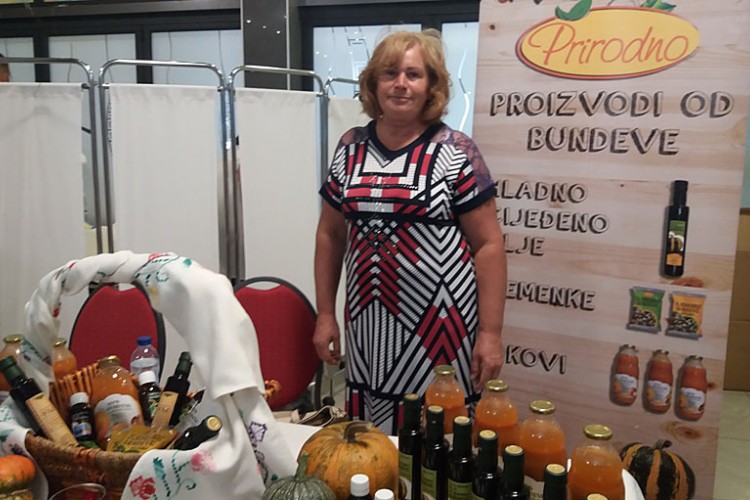 Porodici Sijerić zlatna medalja za kvalitet bundevinog ulja 