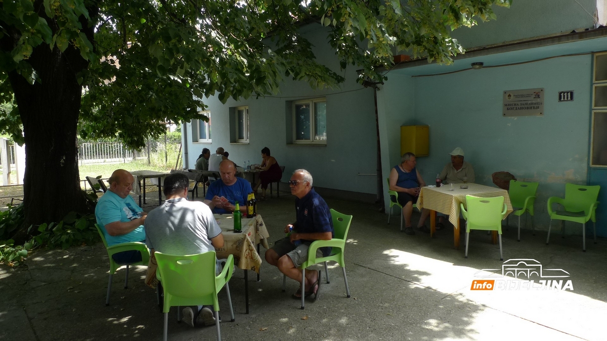 MZ Bogdanovići: Četrdesetak septičkih jama nije obuhvaćeno novom kanalizacijom (FOTO)