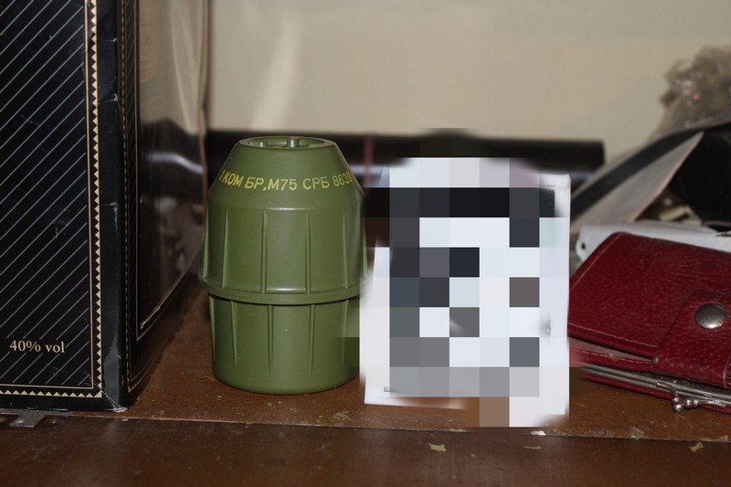 Policijska akcija i hapšenje u Bijeljini: Zaplijenili zolje, bombe, municiju… (FOTO)