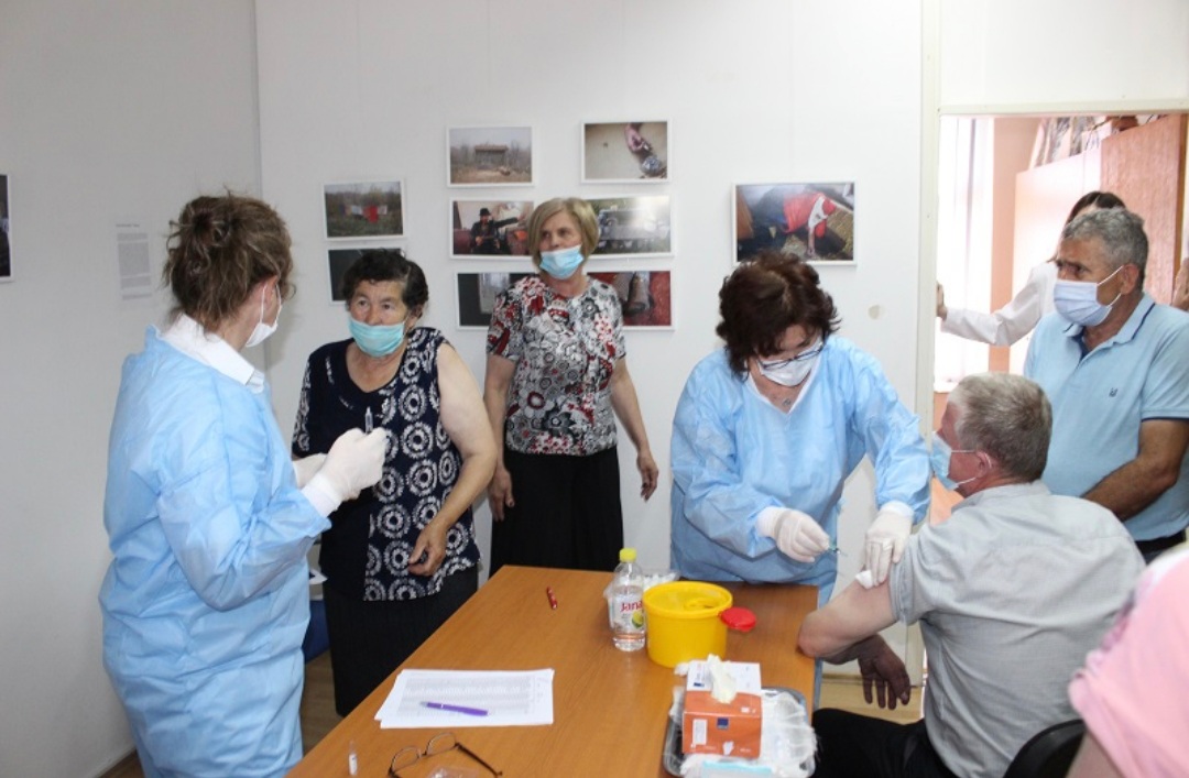 Ugljevik: Nastavljena imunizacija stanovništva novim ruskim dozama