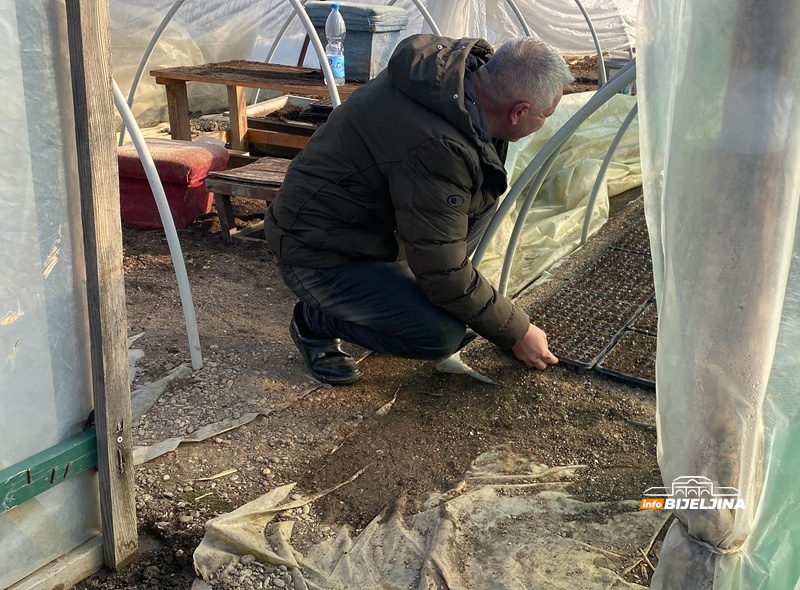 Skupa proizvodnja, jeftina prodaja: Hoće li se semberskim povrtarima isplatiti ovogodišnja sjetva?