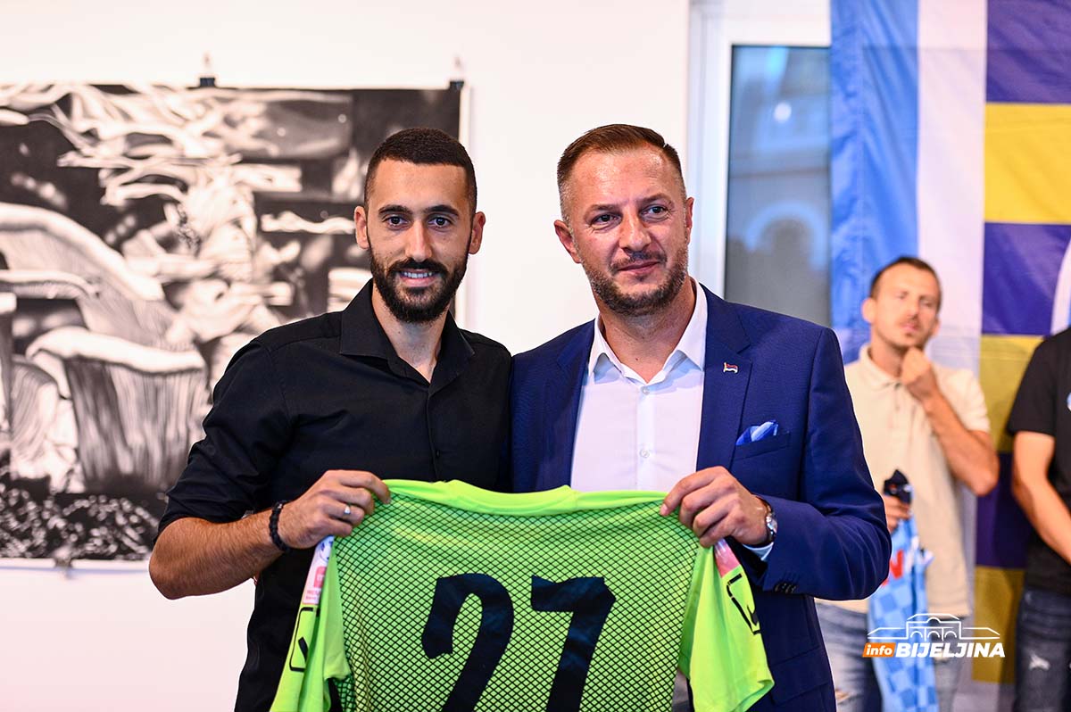 Radnik stao na noge – krupnim koracima gazi dalje (FOTO)