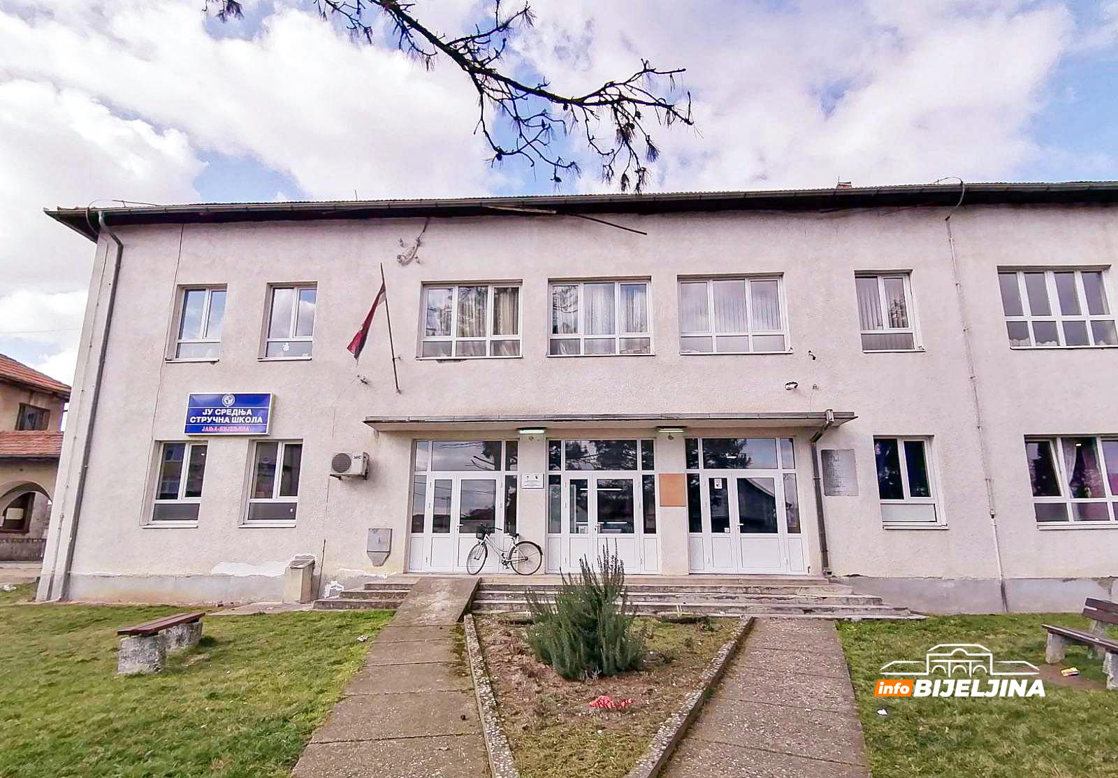 Srednja stručna škola u Janji: Počeo upis, koji zanati najlakše dobiju posao? (FOTO)