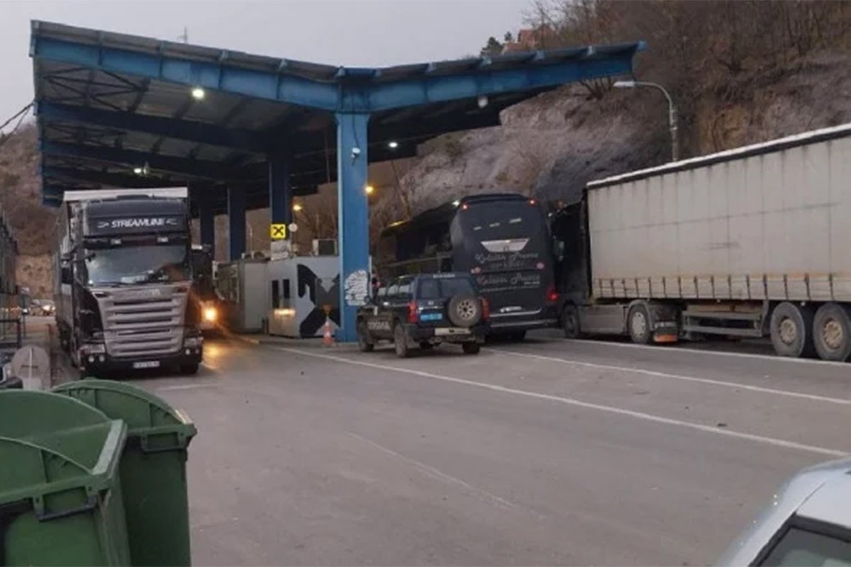 Na Jarinju uhapšen Srbin, bivši policajac