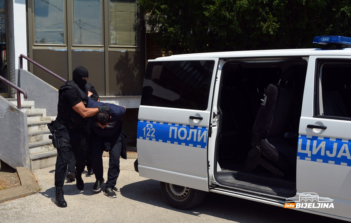 Bijeljinskom tužilaštvu predat osumnjičeni za krađu VIŠE OD POLA MILIONA KM