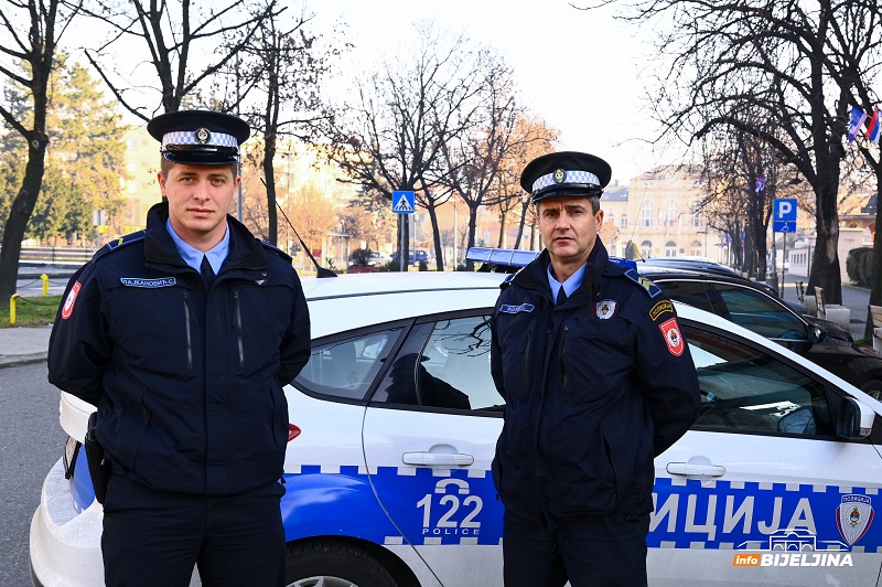 RADE I ZA BOŽIĆ Dežurne službe na usluzi građanima 24 časa (FOTO)