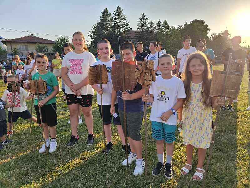 Lilijada u Donjoj Trnovi okupila 163  mališana: Sabor lijepog običaja