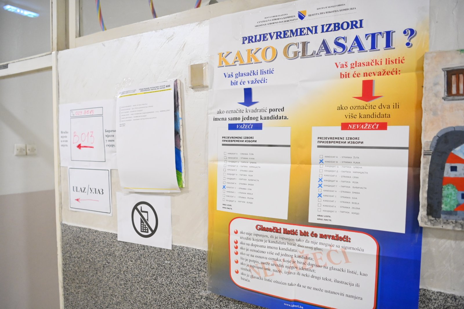 Bijeljina: Počelo glasanje, građani poranili da biraju predsjednika (FOTO)