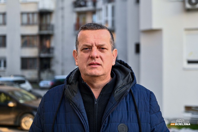 Bijeljina: Žele da uklone radioaktivni gromobran, ali ne zna se ko je nadležan (FOTO)