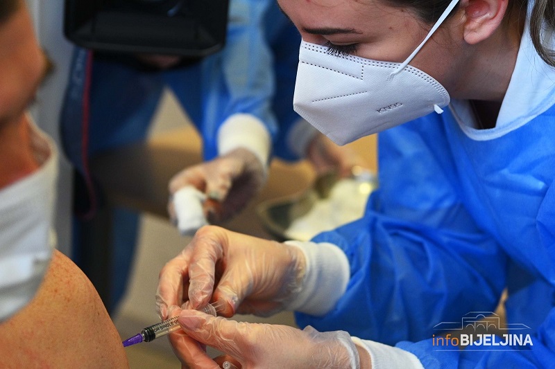 Na koji način se mogu prijaviti hronični bolesnici za vakcinaciju