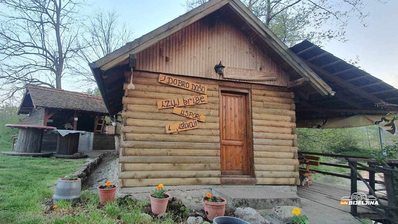 Sestre iz Ugljevika brinu o vodenici staroj 87 godina: Roditelji dovode djecu koja imaju problema sa govorom (FOTO)