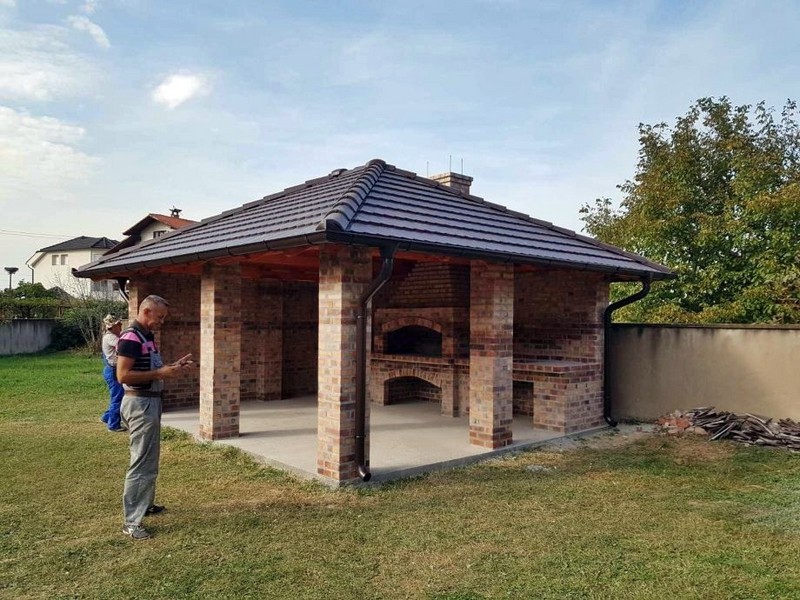 Žarko Špirić ozidao više od 60 pečenjara širom Semberije: Otkrio najvažnije pravilo kod izgradnje (FOTO)