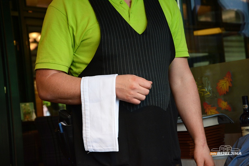 Nepalci i radnici iz BiH prednjače u Hrvatskoj: Izdato skoro 100.000 radnih dozvola za strance