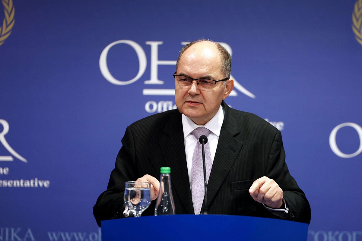 Šmit: Dodik zna ko je Šmit, a Čović neka se smiri