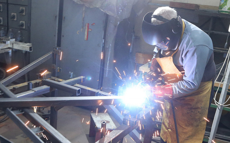 Za dobru platu spremni da rade i u rudniku