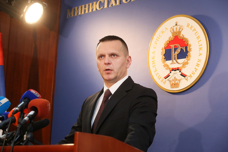 Lukač: Najpoznatiji dezerter daje sebi za pravo da priča o prolivenoj krvi za otadžbinu