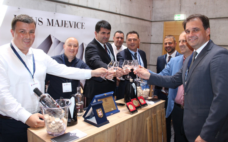 Samit zbližava Srbiju, Srpsku i Švajcarsku