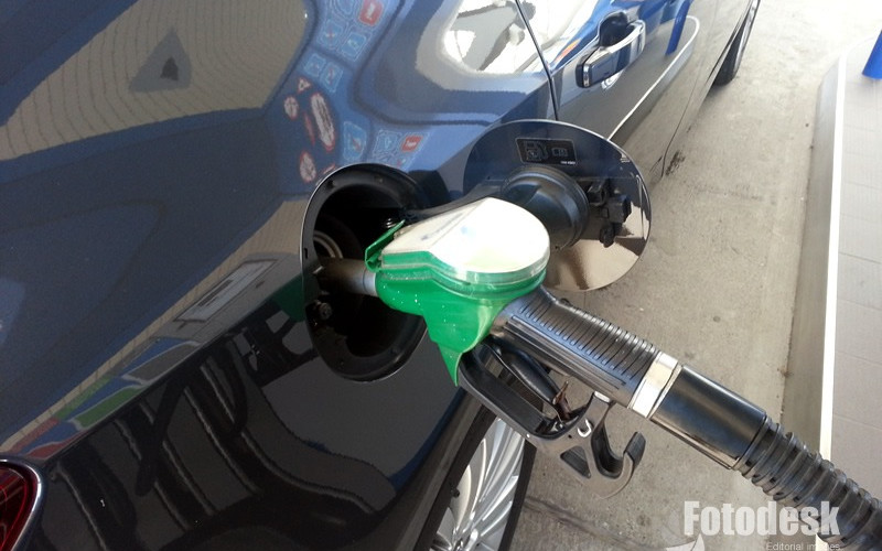 Vlast nema odgovor na divljanje cijena goriva