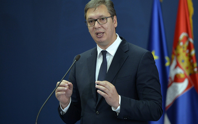 Vučić: Nema dolaska na vlast na silu, protesti ali po zakonu