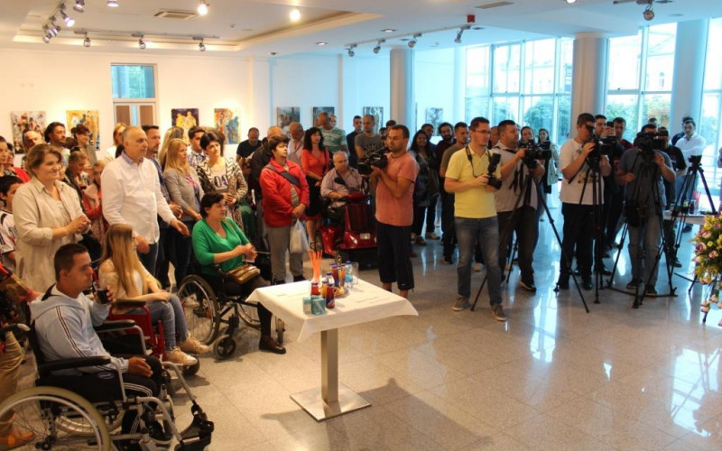 Svi građani Bijeljine moraju biti ravnopravni članovi društva