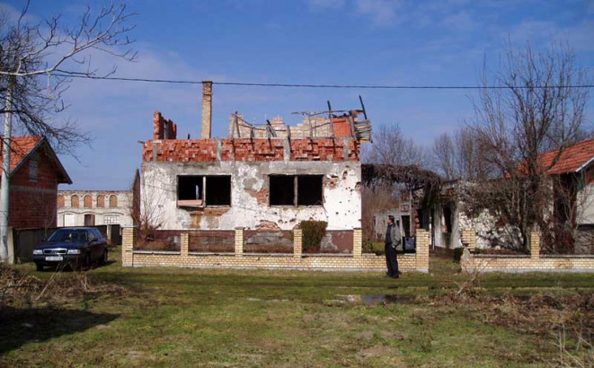 Srbi izbjegli iz FBiH u borbi za svoju imovinu