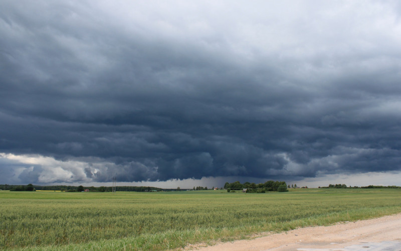Sutra hladno, ali suvo uz umjerenu oblačnost
