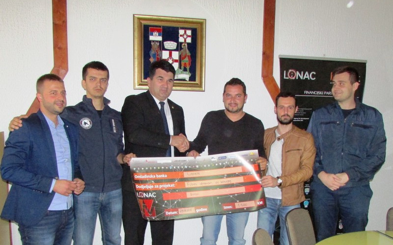 Lopare: Za realizaciju dva projekta 5.750 KM