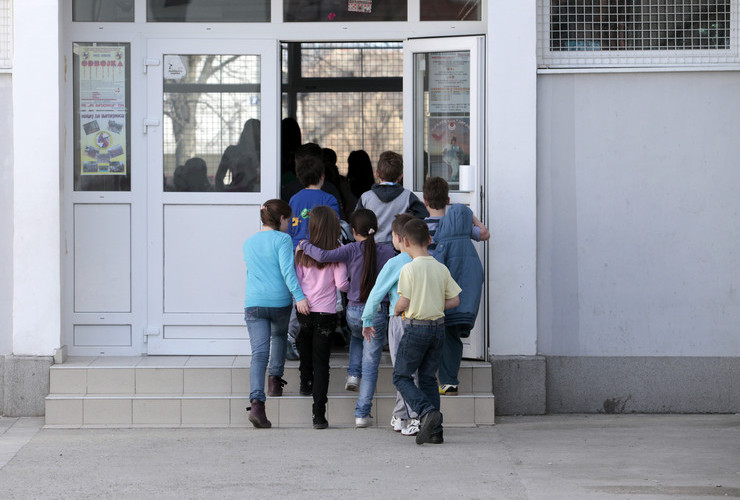 Đaci iz Srbije i RS učiće iste lekcije iz istorije, geografije, srpskog i književnosti