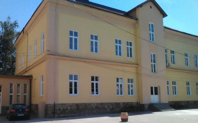 Zaposleni u školi sami nastavljaju renoviranje