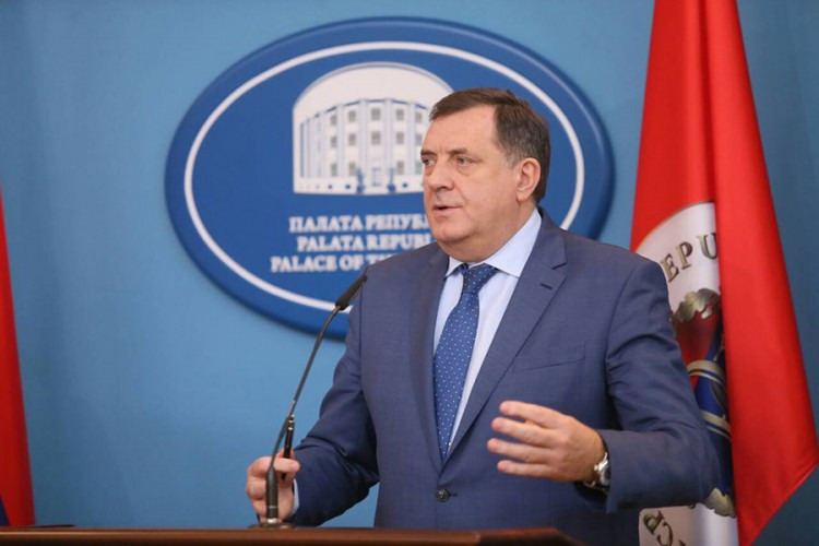 Dodik: Doraditi izvještaj o Srebrenici, uključiti i događaje nad Srbima
