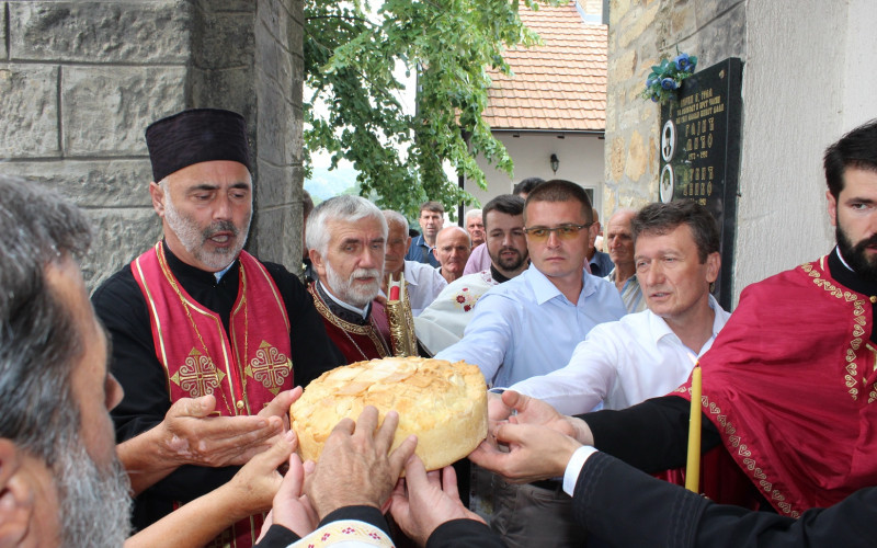Proslavljena slava hrama u Gornjem Zabrđu