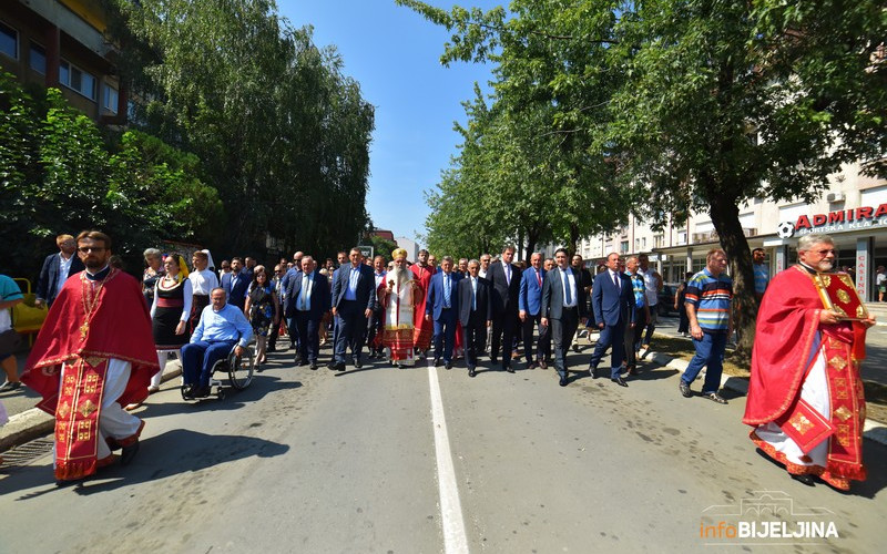 Vlast i opozicija zajedno na slavi u Bijeljini