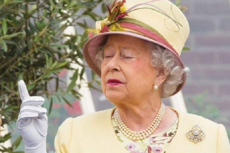 Engleskoj kraljici potreban perač sudova, plata 22.000 evra