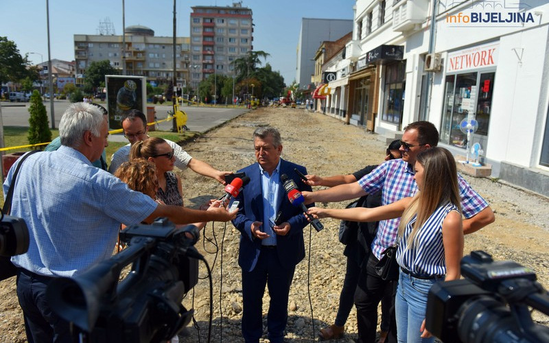 Rekonstrukcija pješačke zone moguća i prije roka