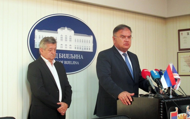 Ivanić: Čvršća kontrola granica jedino rješenje migrantske krize