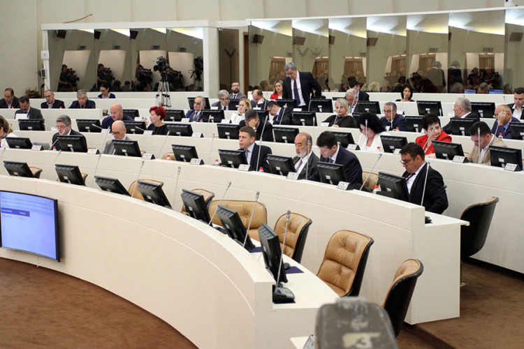 Sve institucije u funkciji izbora