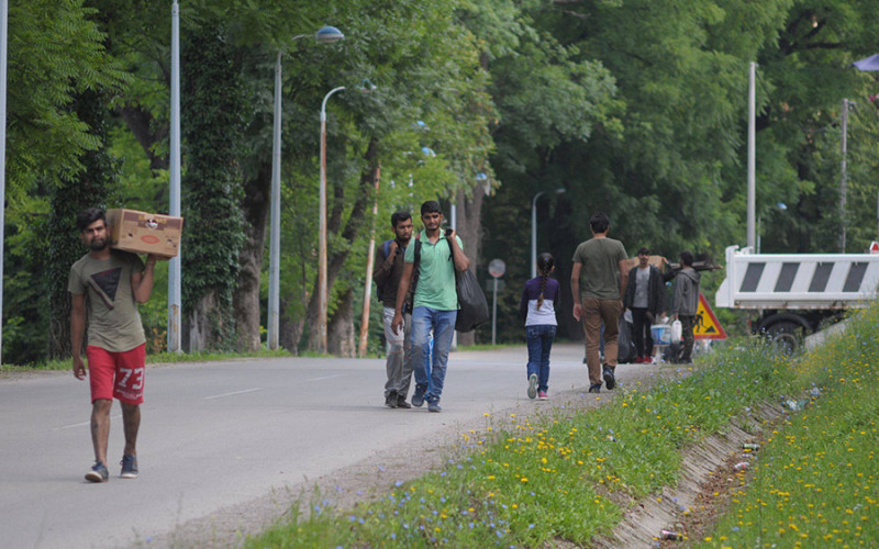 Migranti pljačkaju vikendice kod Bihaća, mještani u strahu