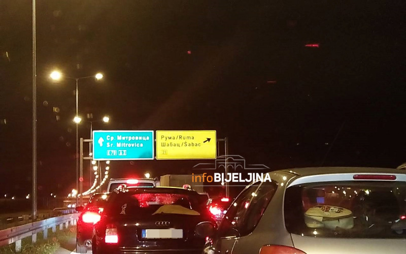 Kolaps na auto-putu Beograd - Šid, vozila se preusmjeravaju na Šabac