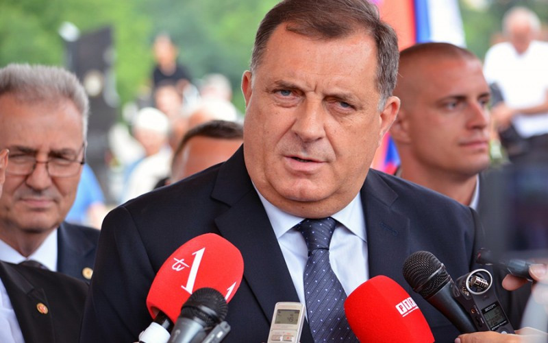 Dodik: Hitno rasvijetliti slučaj napada na novinara
