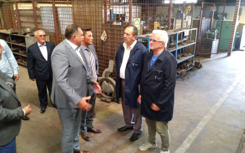 Dodik: Značajno što Tehnički remont Bratunac širi posao