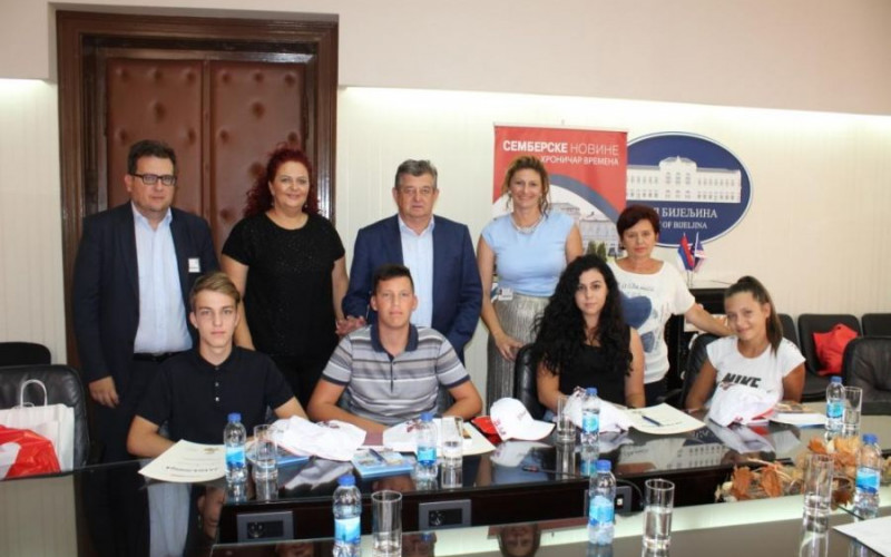 Mali novinari „Semberskih“ na prijemu kod Gradonačelnika