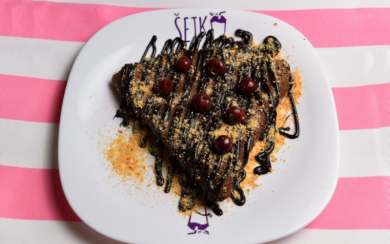 Otvara se Šejk u Bijeljini