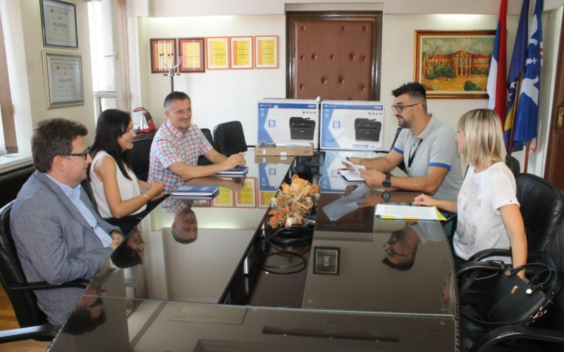 Donacija „Otaharina“ Radnoj grupi koja radi na planu zapošljavanja