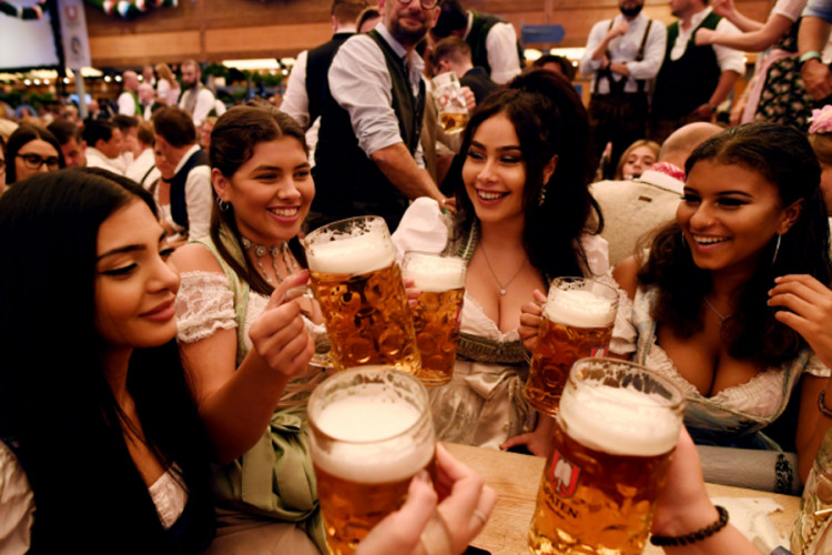 Oktoberfest prvog vikenda posjetilo 800.000 gostiju