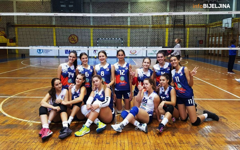 Odbojkašice Radnika pobjedom ušle u novu sezonu