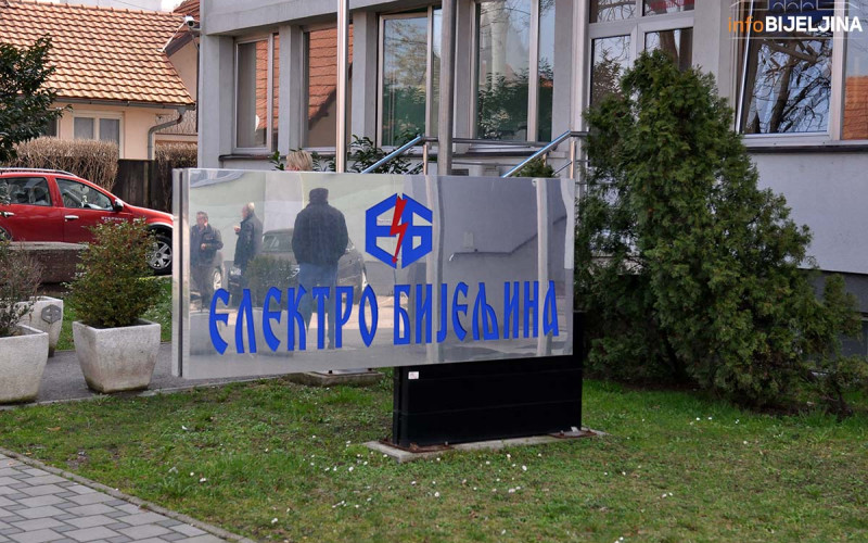 Uprava preduzeća sutra na lokaciji izgradnje dalekovoda